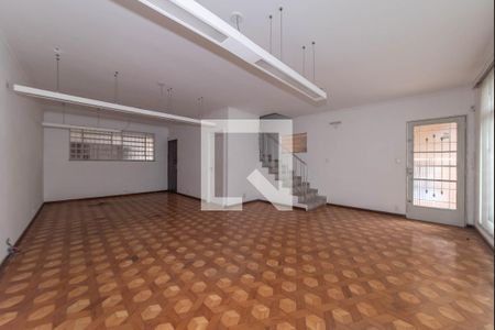 Sala de casa à venda com 4 quartos, 450m² em Vila Brasilio Machado, São Paulo