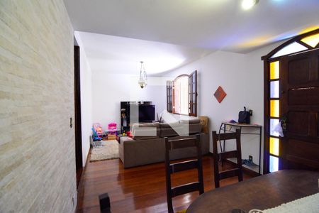 Sala 2 de casa à venda com 3 quartos, 400m² em Conjunto Califórnia, Belo Horizonte