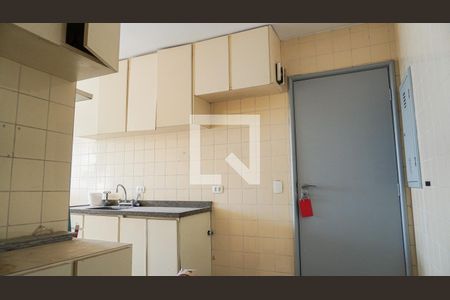 Cozinha de apartamento à venda com 6 quartos, 257m² em Vila Clementino, São Paulo