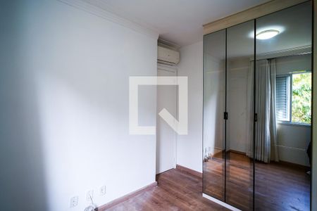 Quarto de apartamento para alugar com 2 quartos, 54m² em Vila Santa Tereza, Sorocaba