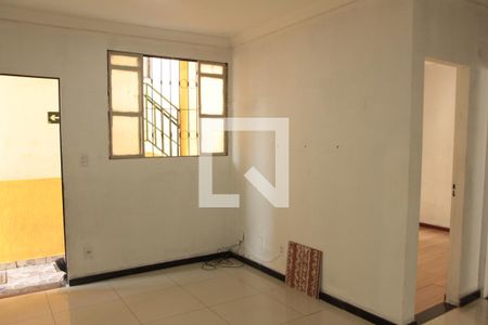 sala de apartamento à venda com 2 quartos, 45m² em Jaqueline, Belo Horizonte