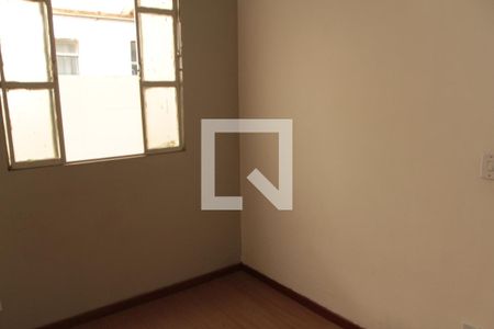 quarto 02 de apartamento à venda com 2 quartos, 45m² em Jaqueline, Belo Horizonte