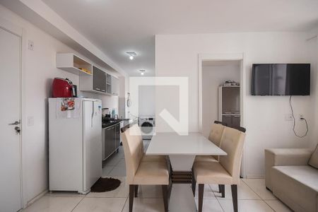 Sala de apartamento para alugar com 2 quartos, 36m² em Paraisópolis, São Paulo