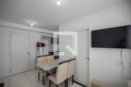 Sala de apartamento para alugar com 2 quartos, 36m² em Paraisópolis, São Paulo