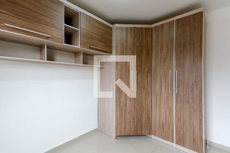 Quarto 1 de apartamento para alugar com 2 quartos, 75m² em Vila Irmãos Arnoni, São Paulo