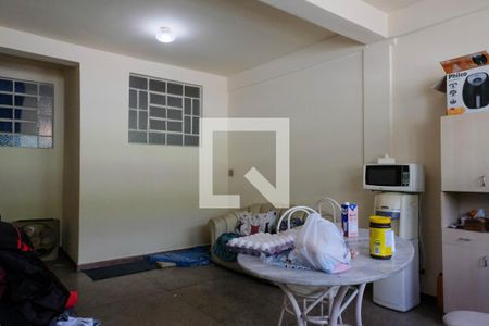 Sala de apartamento para alugar com 2 quartos, 55m² em Floresta, Belo Horizonte