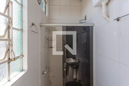 Banheiro de apartamento para alugar com 2 quartos, 49m² em Renascença, Belo Horizonte