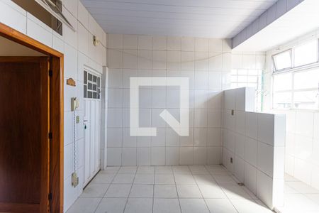 Sala/Cozinha de kitnet/studio para alugar com 1 quarto, 30m² em Floresta, Belo Horizonte