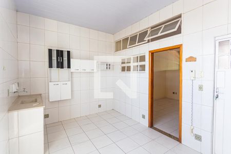 Sala/Cozinha de kitnet/studio para alugar com 1 quarto, 30m² em Floresta, Belo Horizonte