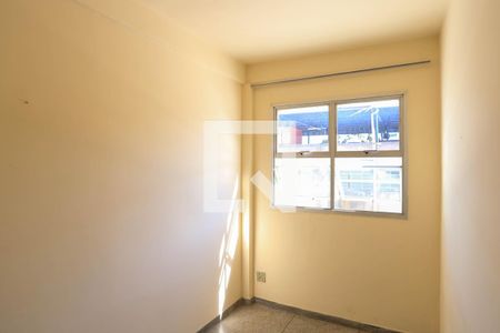 Quarto 1 de kitnet/studio para alugar com 2 quartos, 30m² em Floresta, Belo Horizonte