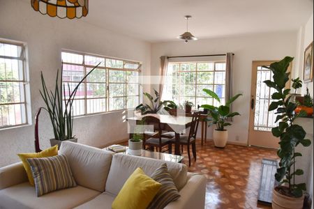 Sala de casa à venda com 2 quartos, 257m² em Jardim da Gloria, São Paulo