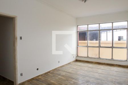 Apartamento à venda com 75m², 2 quartos e sem vagaSala