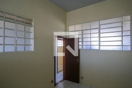 Sala de kitnet/studio para alugar com 2 quartos, 60m² em Floresta, Belo Horizonte