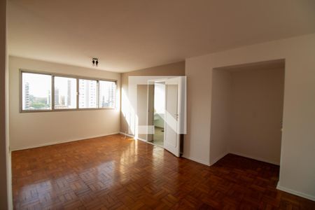 Sala de apartamento à venda com 2 quartos, 68m² em Vila Cordeiro, São Paulo