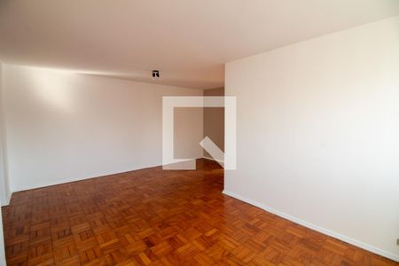 Sala de apartamento à venda com 2 quartos, 68m² em Vila Cordeiro, São Paulo