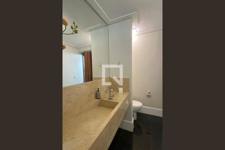 Lavabo de casa de condomínio à venda com 4 quartos, 3500m² em Alphaville, Santana de Parnaíba