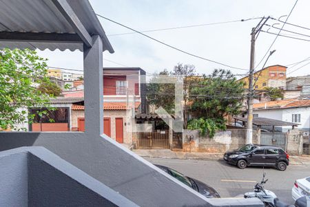 Vista de casa para alugar com 3 quartos, 90m² em Vila Santa Terezinha, Carapicuíba