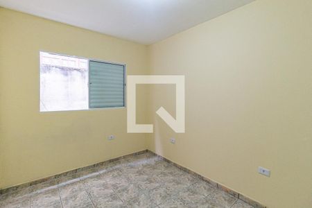 Quarto 2 de casa para alugar com 3 quartos, 90m² em Vila Santa Terezinha, Carapicuíba