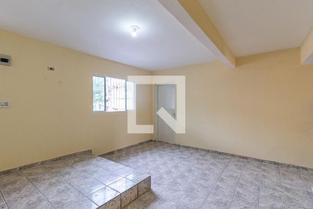 Sala de casa para alugar com 3 quartos, 90m² em Vila Santa Terezinha, Carapicuíba