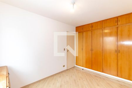 Quarto 1 de apartamento para alugar com 2 quartos, 72m² em Vila Olímpia, São Paulo