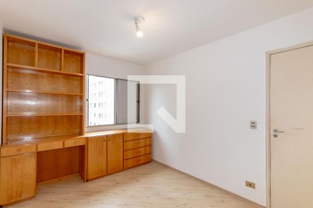 Quarto 1 de apartamento para alugar com 2 quartos, 72m² em Vila Olímpia, São Paulo