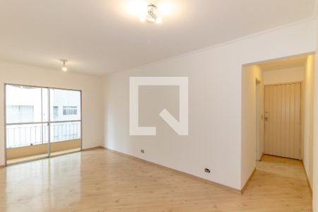 Sala de apartamento para alugar com 2 quartos, 72m² em Vila Olímpia, São Paulo