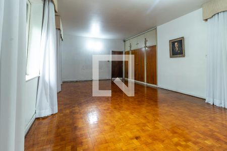 Quarto 1 de casa à venda com 5 quartos, 750m² em Jardim Paulista, São Paulo