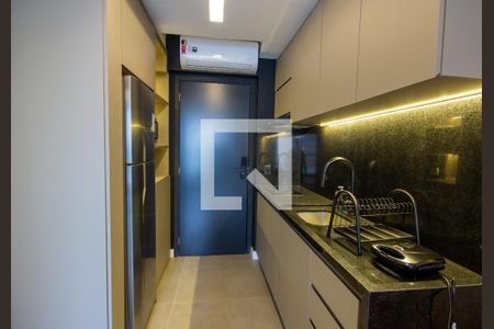 Cozinha de kitnet/studio para alugar com 1 quarto, 27m² em Itaim Bibi, São Paulo