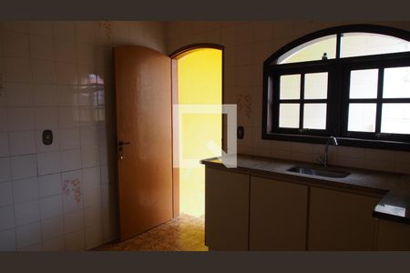 Edicula de casa à venda com 5 quartos, 270m² em Vila Maringa, Jundiaí