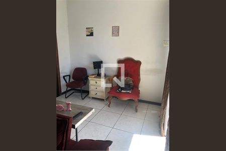 Casa à venda com 3 quartos, 275m² em Nova Cachoeirinha, Belo Horizonte