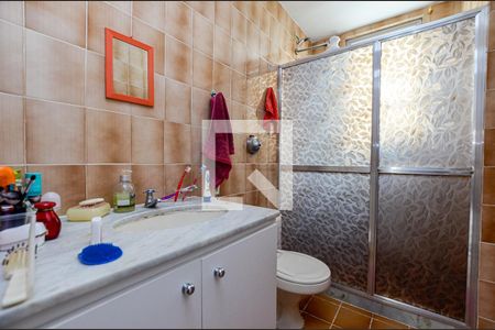 Apartamento à venda com 100m², 3 quartos e 1 vaga Apartamento à venda com 100m², 3 quartos e 1 vagaBanheiro da Suíte