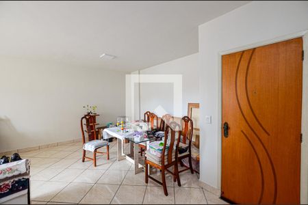 Sala de apartamento para alugar com 3 quartos, 100m² em São Domingos, Niterói
