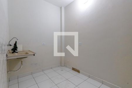 Cozinha de apartamento para alugar com 1 quarto, 25m² em Vila Maria, São Paulo