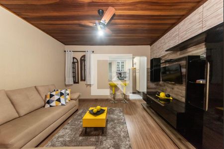 Sala de casa à venda com 2 quartos, 190m² em Vila Brasilio Machado, São Paulo