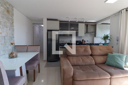 Sala de apartamento para alugar com 3 quartos, 70m² em São Domingos, Curitiba