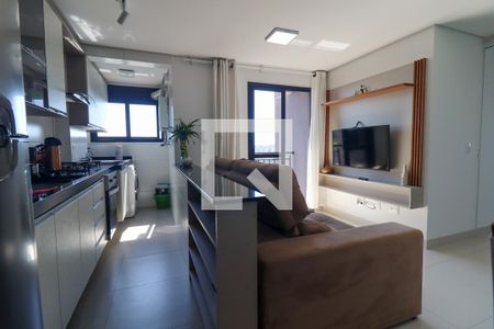 Sala de apartamento para alugar com 3 quartos, 70m² em São Domingos, Curitiba