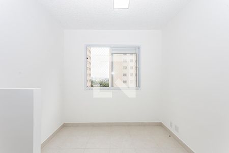 Sala/Cozinha de apartamento para alugar com 2 quartos, 32m² em Parque Fongaro, São Paulo