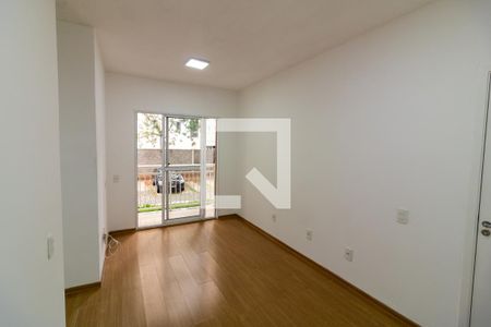 Sala de apartamento para alugar com 1 quarto, 50m² em Vila das Belezas, São Paulo