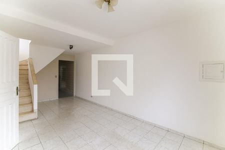 Sala de casa para alugar com 2 quartos, 170m² em Jardim Monte Alegre, Taboão da Serra