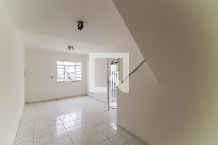 Sala de casa para alugar com 2 quartos, 170m² em Jardim Monte Alegre, Taboão da Serra
