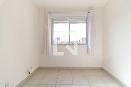 Sala de apartamento para alugar com 2 quartos, 32m² em Parque Fongaro, São Paulo