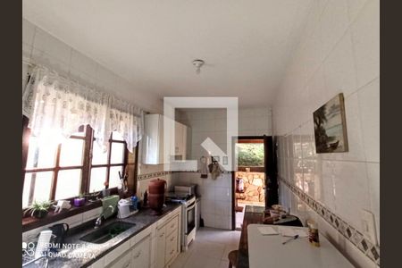 Cozinha de casa de condomínio à venda com 5 quartos, 385m² em Centro, Rio Acima