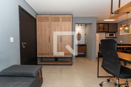 Sala de kitnet/studio para alugar com 1 quarto, 32m² em Juvevê, Curitiba