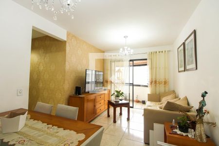 Apartamento para alugar com 75m², 3 quartos e 1 vagaSala