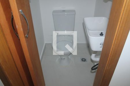 Lavabo de casa à venda com 3 quartos, 110m² em Jardim Ernestina, São Paulo