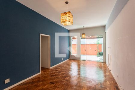 Sala de apartamento à venda com 2 quartos, 120m² em Grajaú, Rio de Janeiro