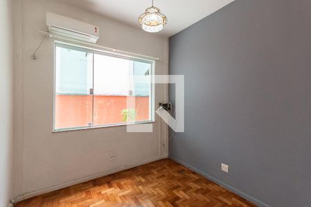 Quarto 1 de apartamento à venda com 2 quartos, 120m² em Grajaú, Rio de Janeiro