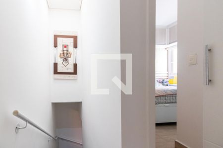Corredor / Suíte 1 de casa de condomínio para alugar com 2 quartos, 73m² em Cidade Mãe do Céu, São Paulo