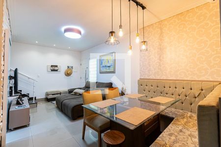 Sala de casa de condomínio para alugar com 2 quartos, 73m² em Cidade Mãe do Céu, São Paulo