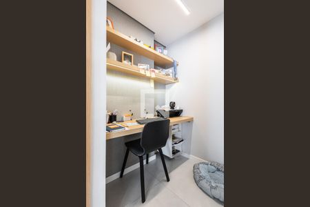 Escritório de apartamento à venda com 3 quartos, 150m² em Pinheiros, São Paulo